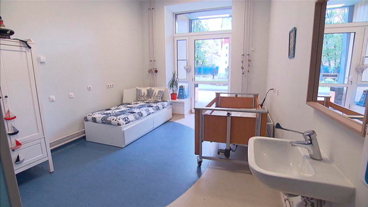 детский хоспис с маяком. дом с маяком фото хоспис. детский хоспис в москве маяк. дом с маяком логотип. стационарное отделение детского хосписа «дом с маяком» в москве.