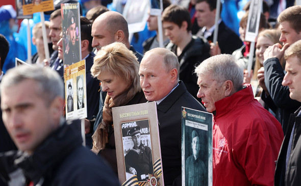 Путин принял участие в акции «Бессмертный полк»