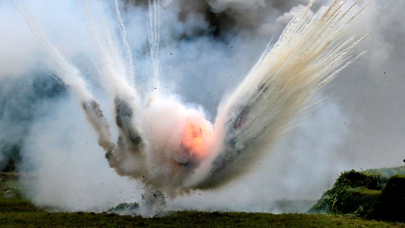 Взрыв гранаты
