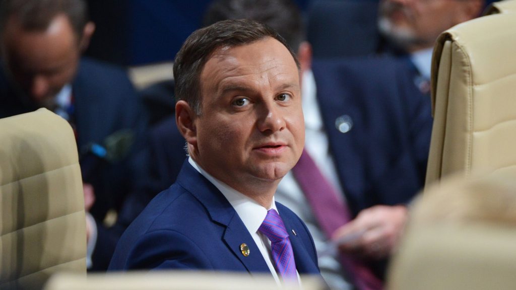 Президент Польши Дуда в беседе с Вованом и Лексусом заявил, что не хочет войны с Россией