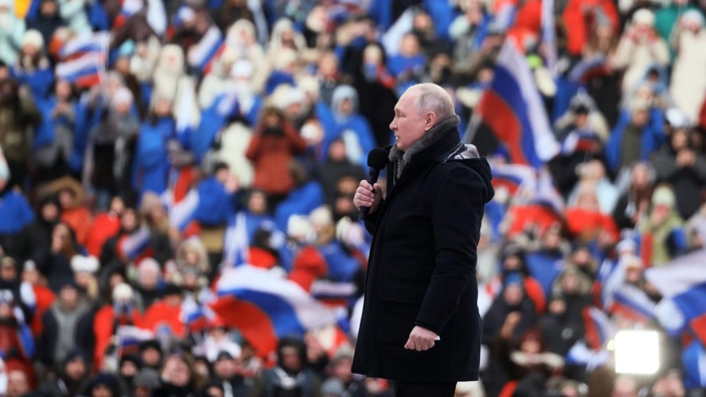 79% россиян считают значимым митинг-концерт в Лужниках