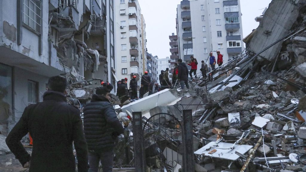 В Турции зафиксировали еще одно землетрясение магнитудой 4,9