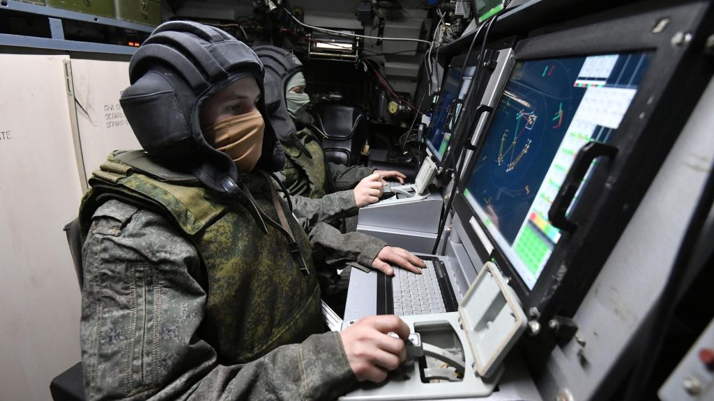 Российская ПВО впервые сбила новую украинскую ракету "Гром-2"