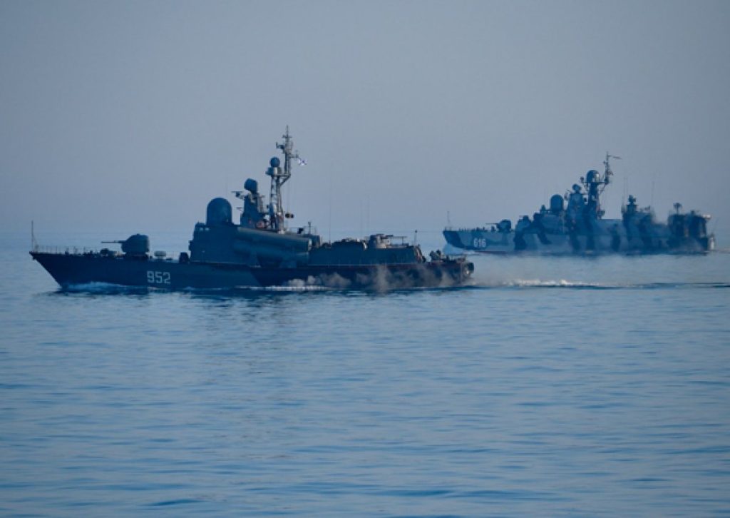 Черноморский флот уничтожил атаковавший Севастополь надводный беспилотник