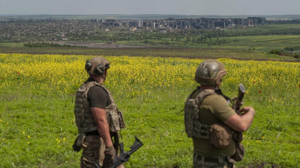 Пушилин: ВСУ продолжают попытки прощупать оборону по флангам Артемовска