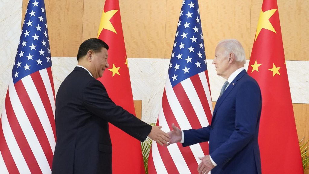 В США и КНР выразили готовность проработать встречу Байдена и Си Цзиньпина