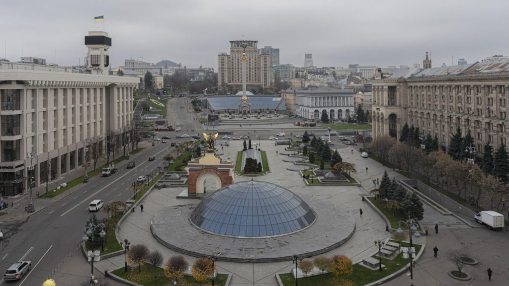 Киевские власти начали шиковать в ожидании поражения, заявили на Украине