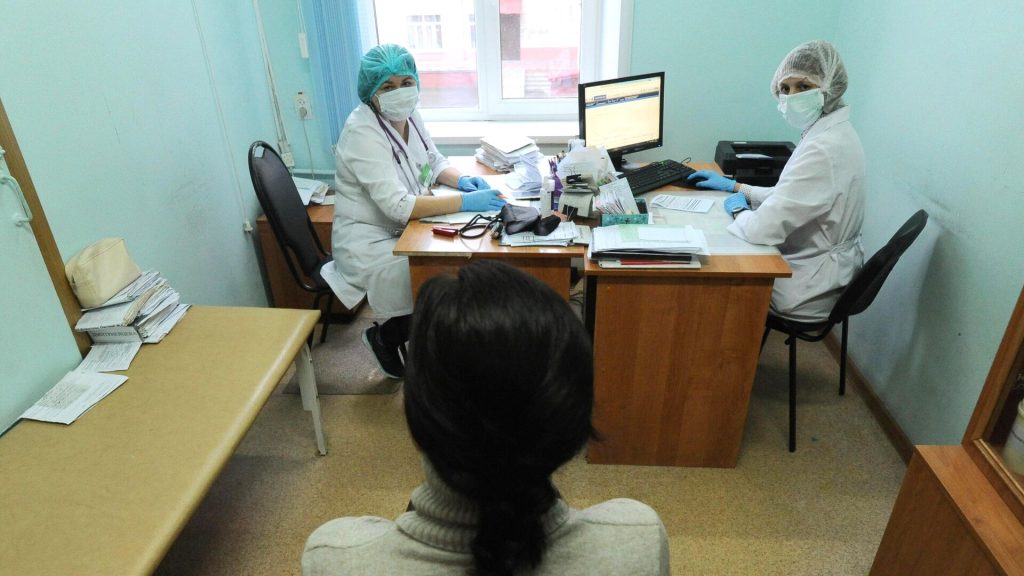 В России станет обязательным переход на электронные медкарты в поликлиниках