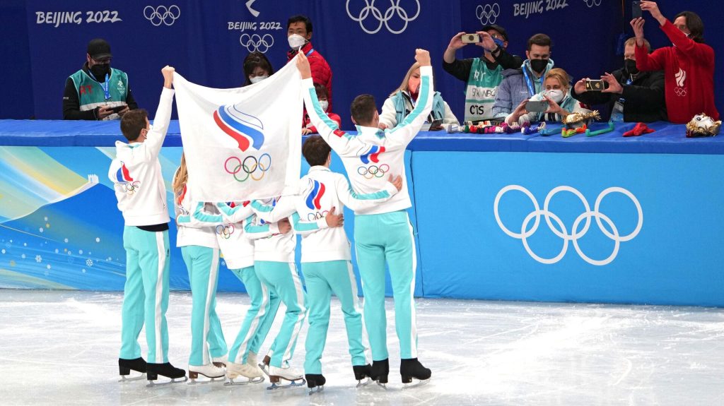 Россию лишили золота Олимпиады после дисквалификации Валиевой