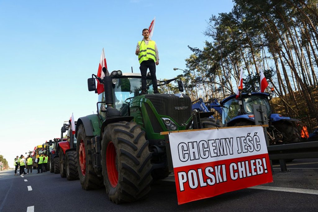 Польские фермеры заблокировали движение грузовиков на границе с Германией